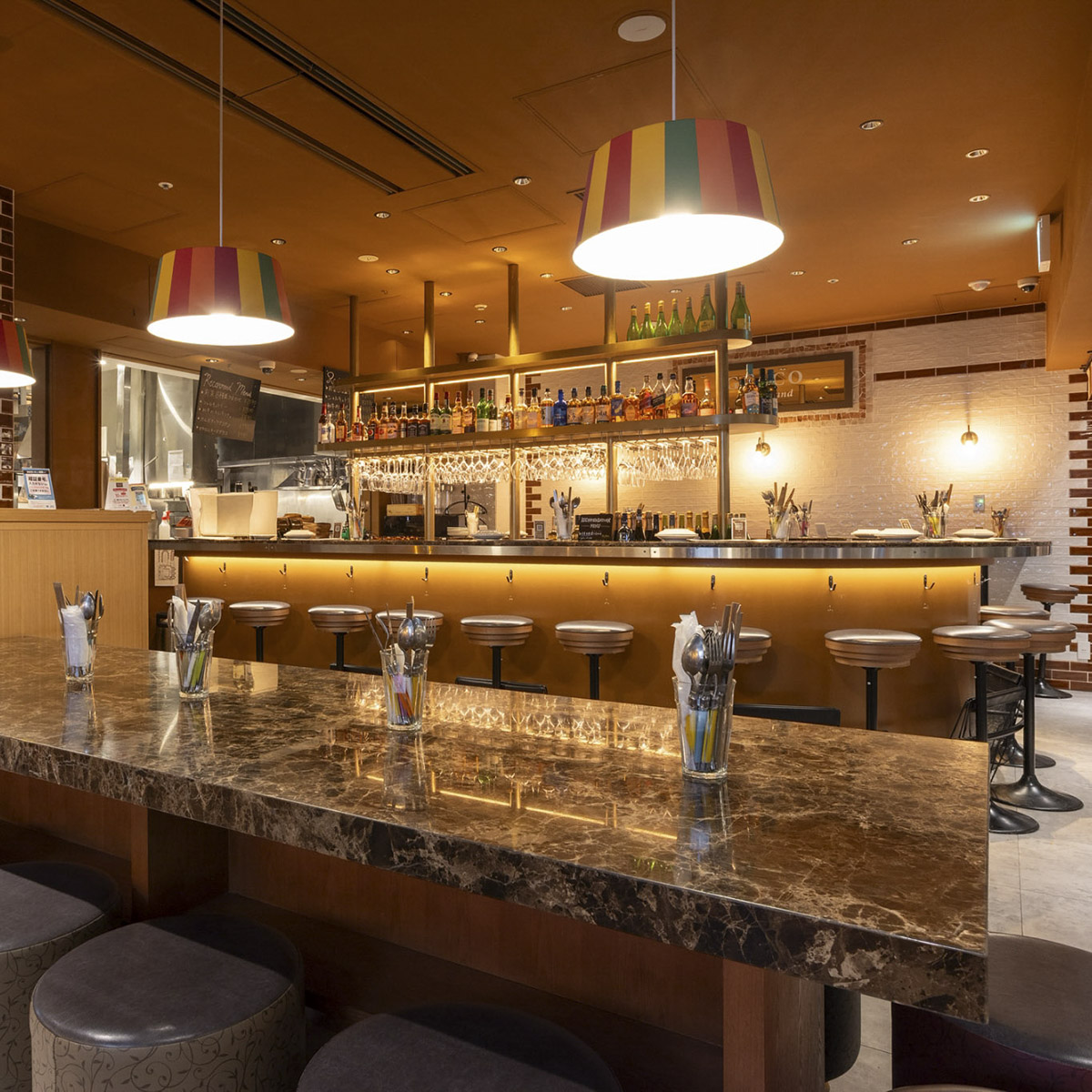 GRACO apéro stand 店内